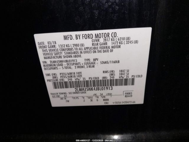 Lincoln MKT Livery Image 12