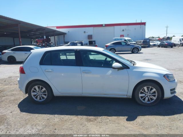 Volkswagen Golf Image 15