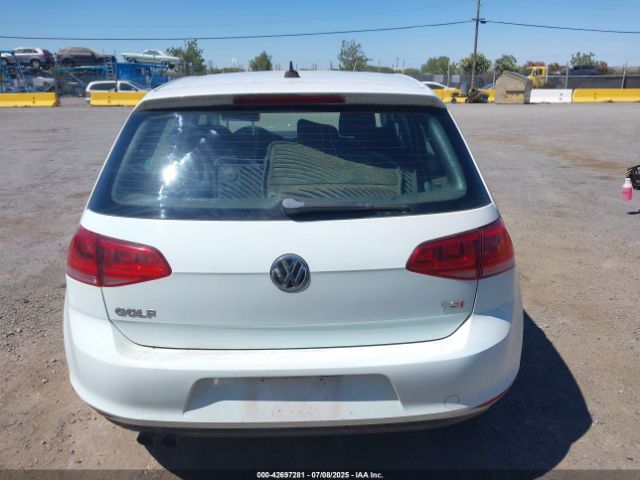 Volkswagen Golf Image 17