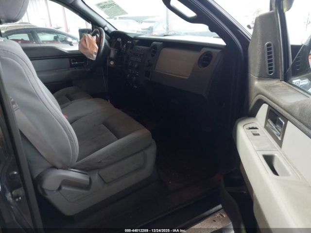 Ford F-150 Xl Image 8