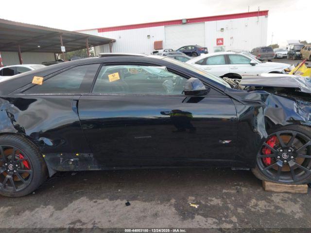 Cadillac CTS-V Image 7