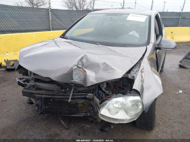 Volkswagen Rabbit S Image 3