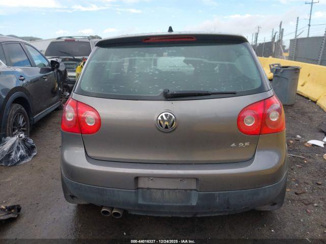 Volkswagen Rabbit S Image 16