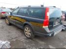 Volvo XC70 2.5t Image 4