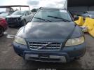 Volvo XC70 2.5t Image 14
