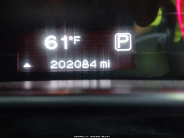 Dodge Dart Sxt Image 3