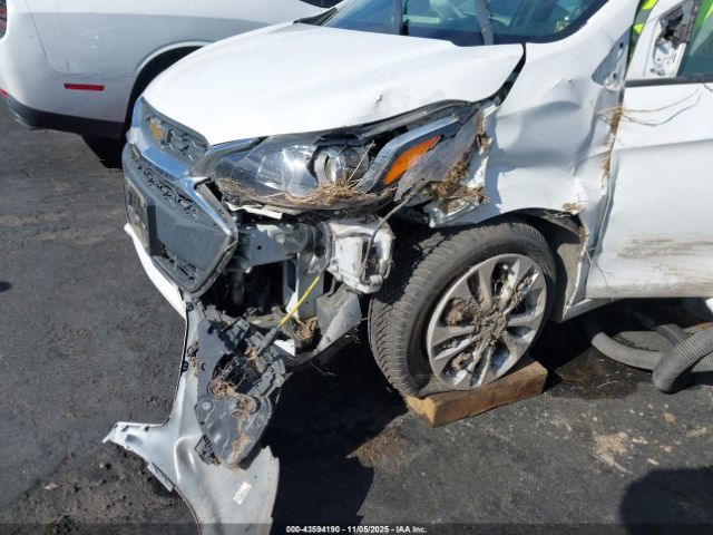 Chevrolet Spark 1lt Cvt Image 13