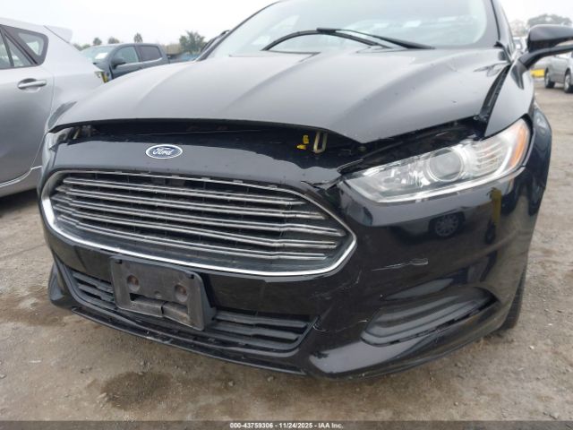 Ford Fusion Se Image 2
