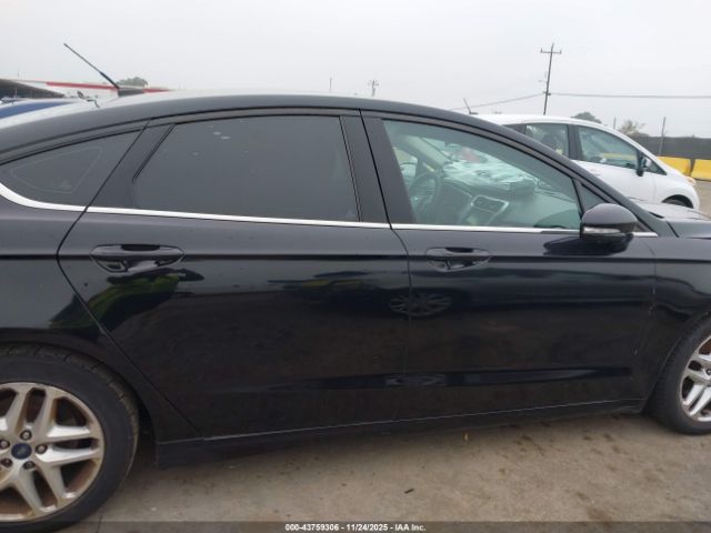 Ford Fusion Se Image 10