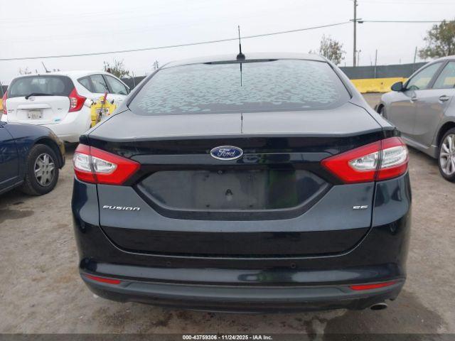 Ford Fusion Se Image 9