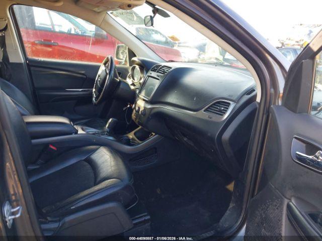 Dodge Journey Crossroad Awd Image 3