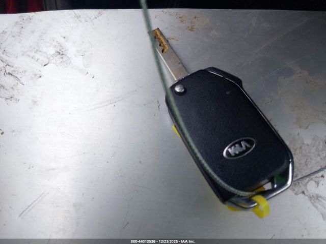 Kia Forte Lxs Image 13