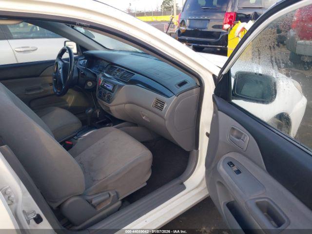 Mitsubishi Lancer Image 6