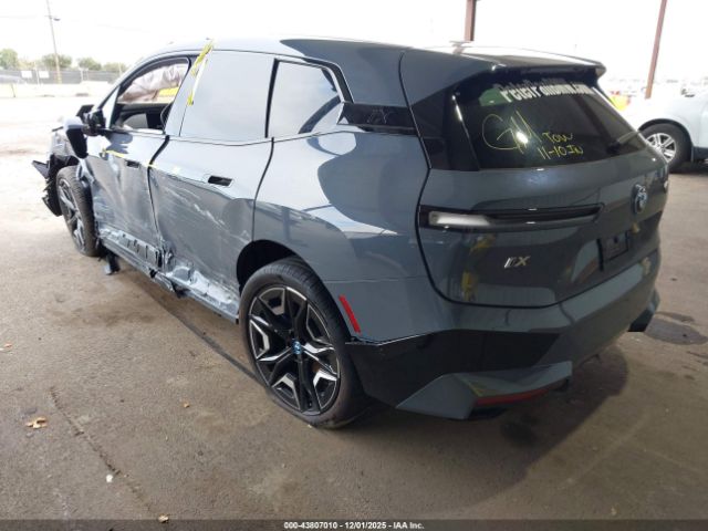 BMW iX Xdrive50 Image 13