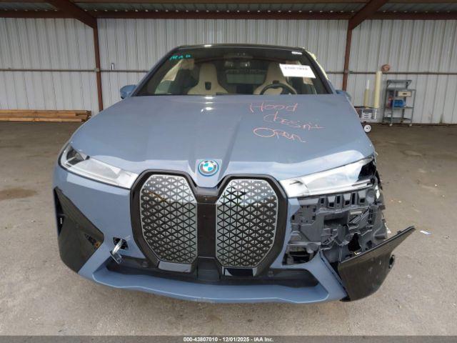 BMW iX Xdrive50 Image 10