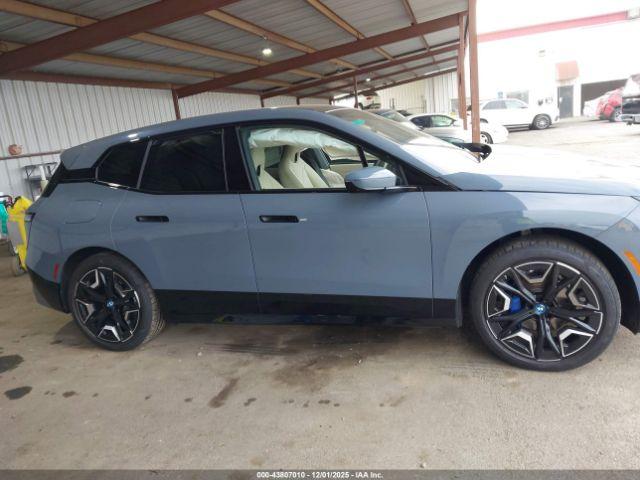 BMW iX Xdrive50 Image 14
