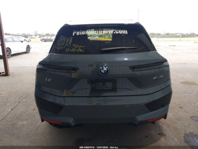 BMW iX Xdrive50 Image 12