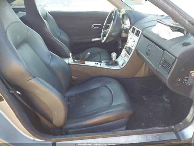 Chrysler Crossfire Image 7