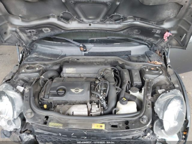 MINI Convertible Cooper S Image 8