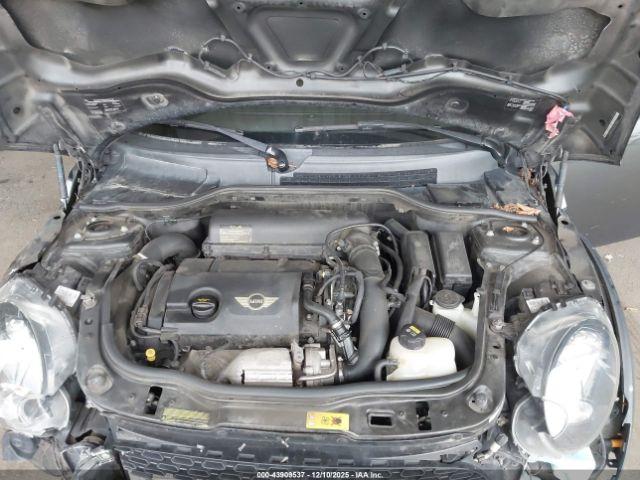 MINI Convertible Cooper S Image 8