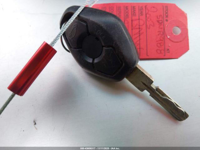 BMW 5 Series Image 3