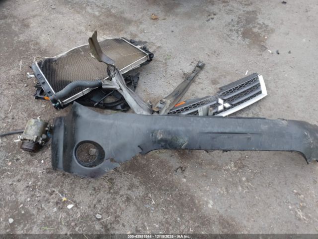 Mitsubishi Outlander Image 16