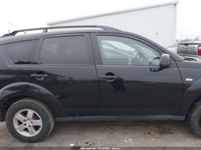 Mitsubishi Outlander Image 12
