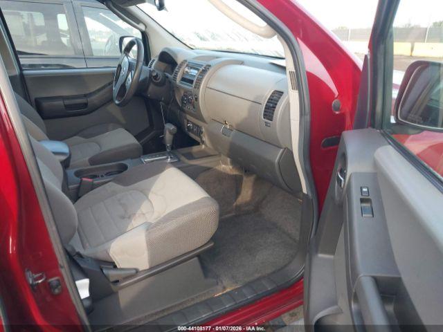 Nissan Xterra S Image 8