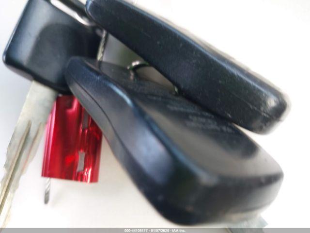 Nissan Xterra S Image 5