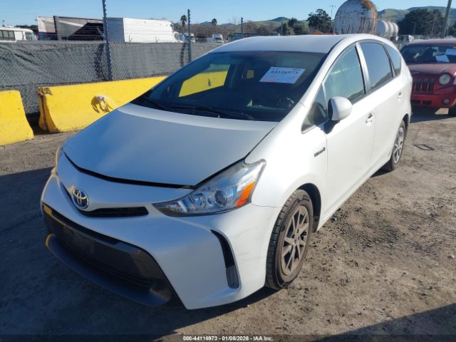 Toyota Prius v Four Image 16