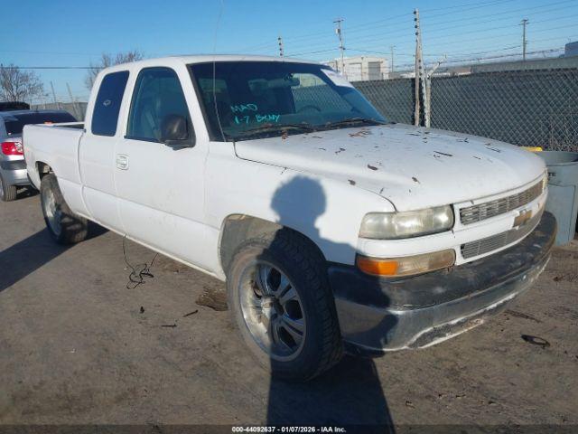  Salvage Chevrolet Silverado 1500