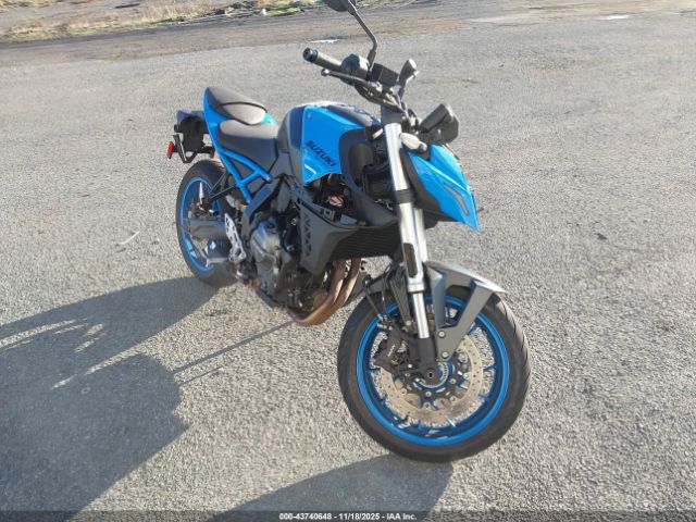 Suzuki Gsx800 R Image 1