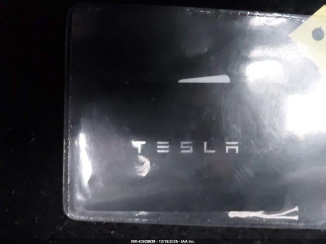 Tesla Model 3 Rear-wheel Drive Image 10