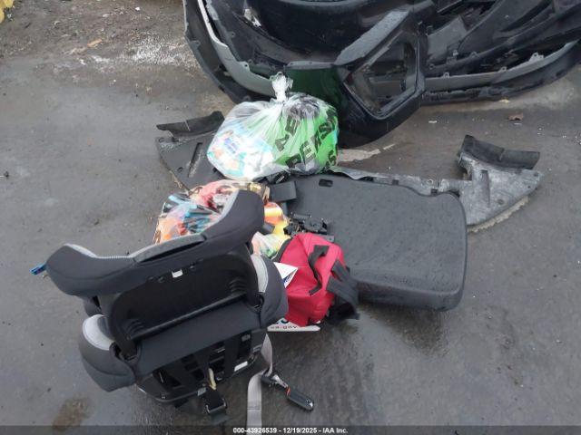 Tesla Model 3 Rear-wheel Drive Image 17