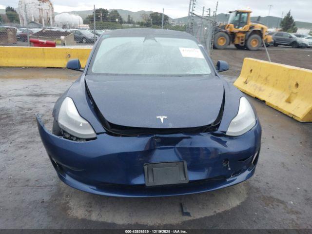 Tesla Model 3 Rear-wheel Drive Image 11