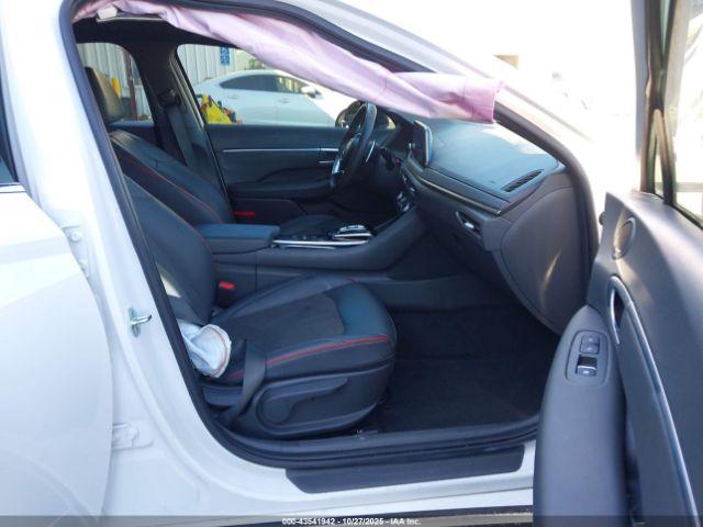 Hyundai SONATA Sel Plus Image 2