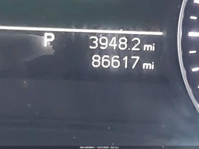 Audi A6 2.0t Premium Image 12