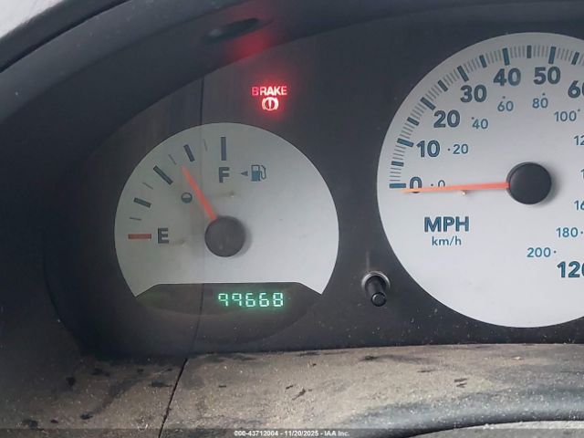 Chrysler Town & Country Lx Image 16