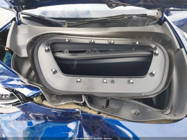 Tesla Model Y Image 8