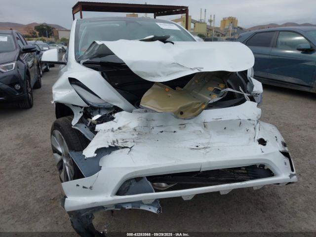 Tesla Model Y Image 13