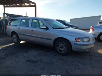  Salvage Volvo V70