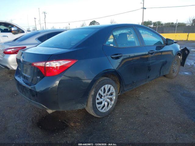 Toyota Corolla Le Image 4