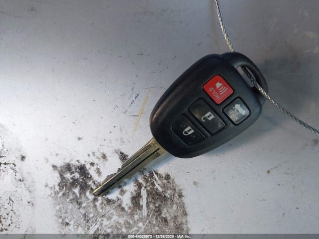 Toyota Corolla Le Image 15