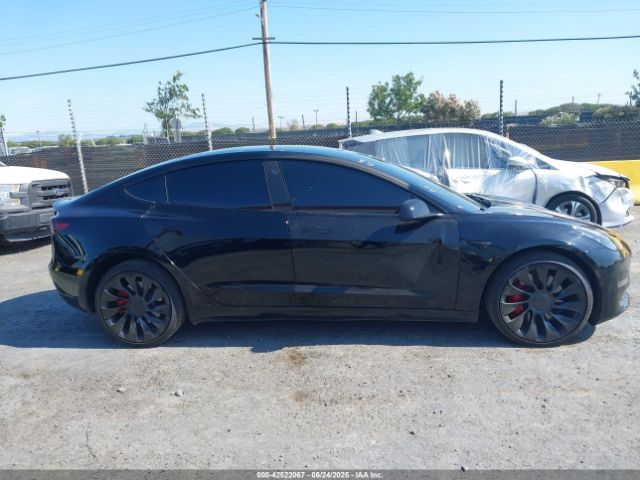 Tesla Model 3 Performance Dual Motor All-wheel Drive Image 15