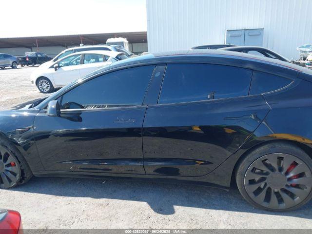 Tesla Model 3 Performance Dual Motor All-wheel Drive Image 12