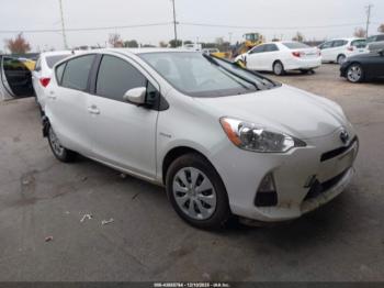  Salvage Toyota Prius c