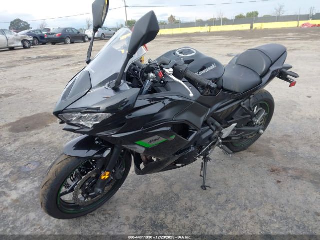 Kawasaki Ex650 R Image 2