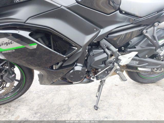 Kawasaki Ex650 R Image 5